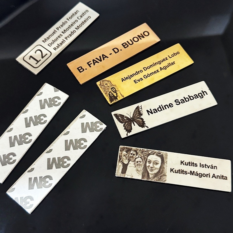 70x20mm パーソナライズカスタムメタルネームプレート刻 - Personalized Name Box のレビューと価格