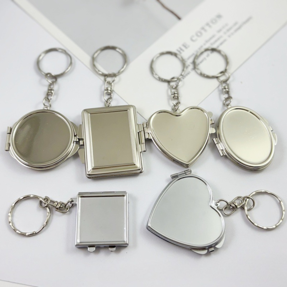 カスタムロゴ名金属ステンレス鋼ミラーキーリングラブハートキー - Initial Ring Custom のレビューと価格